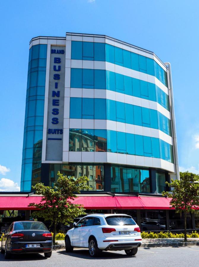 Brand Business Hotel Corlu Esterno foto