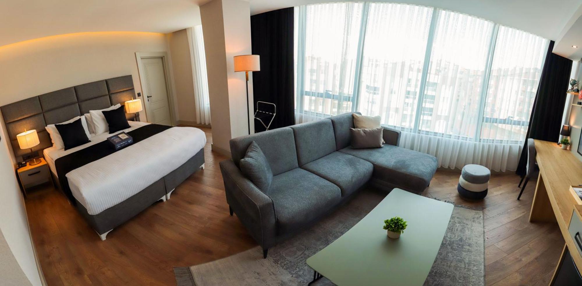 Brand Business Hotel Corlu Esterno foto